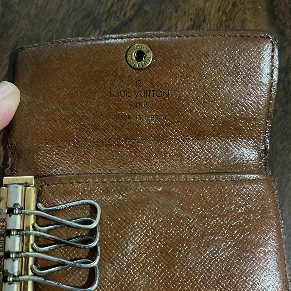 Authentic Vintage Louis Vuitton Key Case Project - Picture 5 of 17